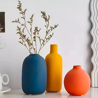 Matte Ceramic Minimalist Table Vase