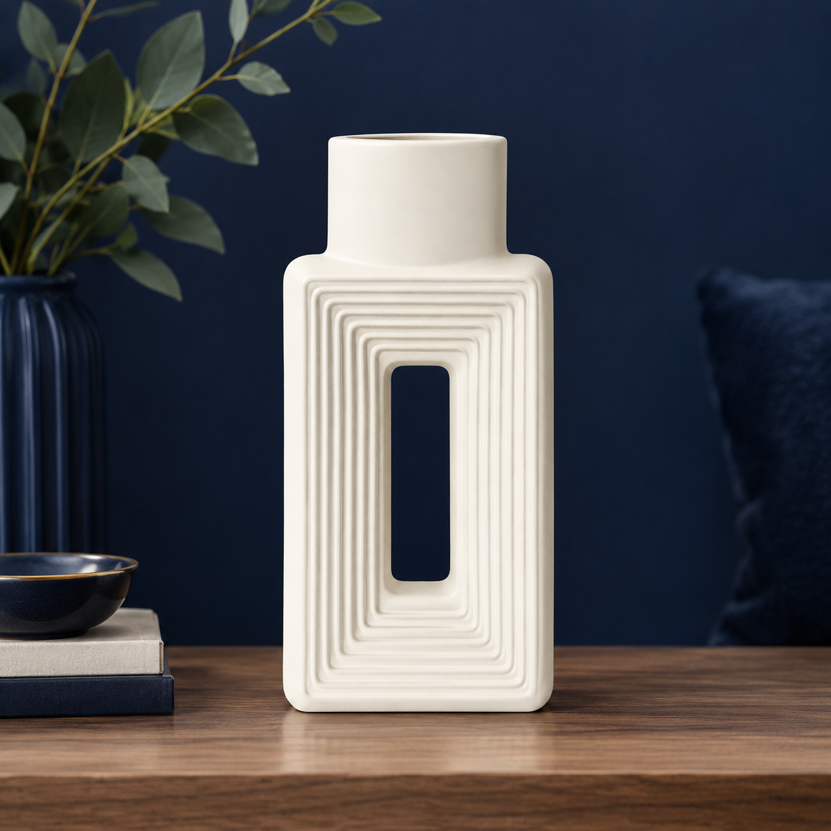 Modern Square Ceramic Flower Vase – Geometric White Tabletop Ornament for Dried Flowers & Home Decor