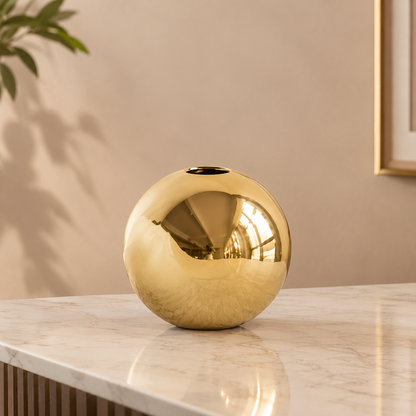 Nova Gold Spherical Ceramic Vase – Modern Electroplated Mirror Tabletop Flower Vase
